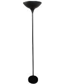 Lampadaire avec coupole en métal noir sur pied